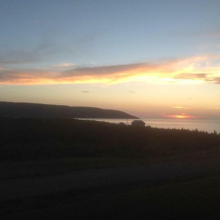 Burton'S Sunset Oasis Motel Bay Saint Lawrence Luaran gambar
