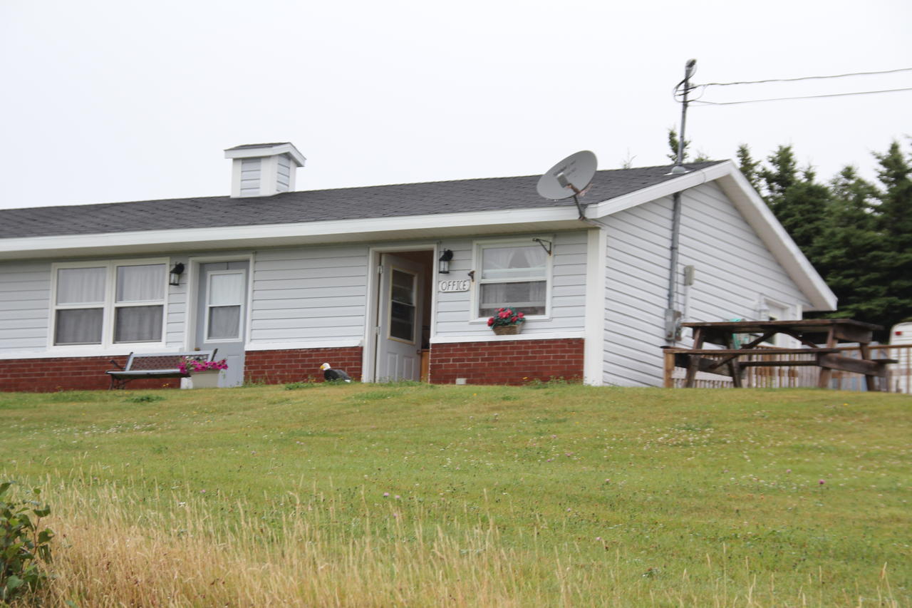Burton'S Sunset Oasis Motel Bay Saint Lawrence Luaran gambar