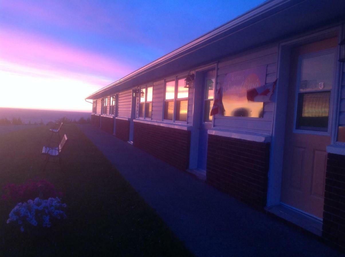 Burton'S Sunset Oasis Motel Bay Saint Lawrence Luaran gambar