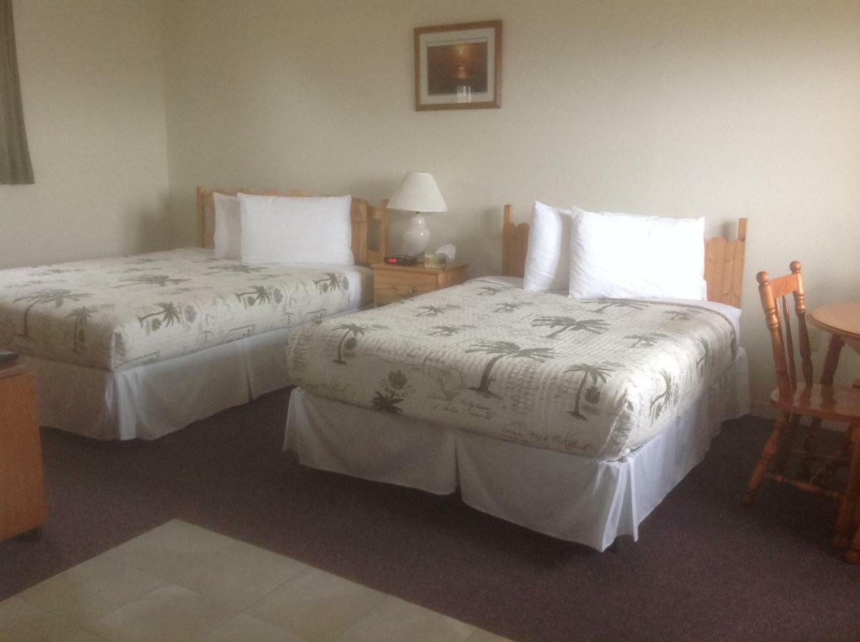 Burton'S Sunset Oasis Motel Bay Saint Lawrence Bilik gambar